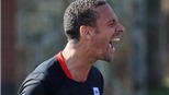 Tin sốc với ĐT Anh: Rio Ferdinand lỗi hẹn với World Cup  vì chấn thương